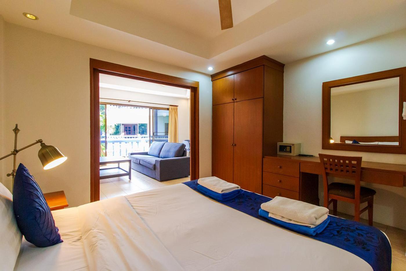The Club Residence Kamala Beach Habitación foto