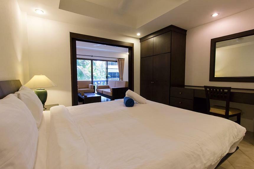 The Club Residence Kamala Beach Exterior foto